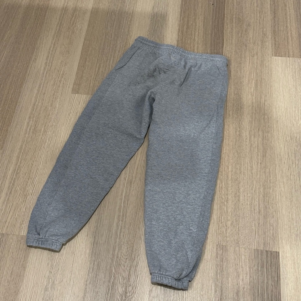 TNA Cozy AF Fleece Jogger Size Small - Picture 3 of 4